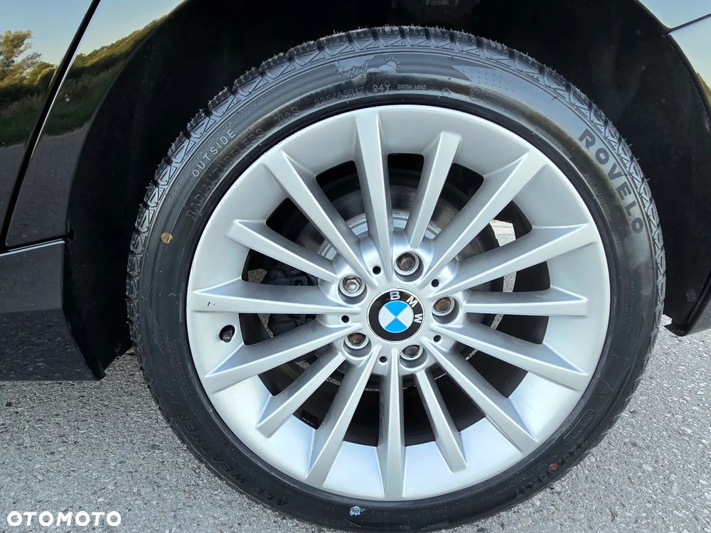 BMW Seria 1 116i - 26