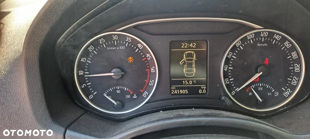 Skoda Octavia 2.0 TDI DPF Ambiente - 4