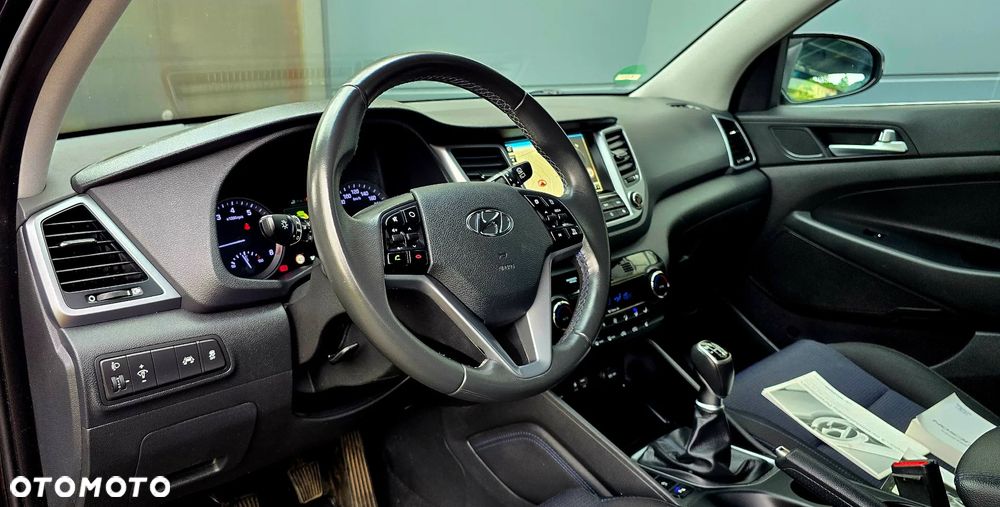 Hyundai Tucson 1.6 GDI BlueDrive Comfort 2WD - 28
