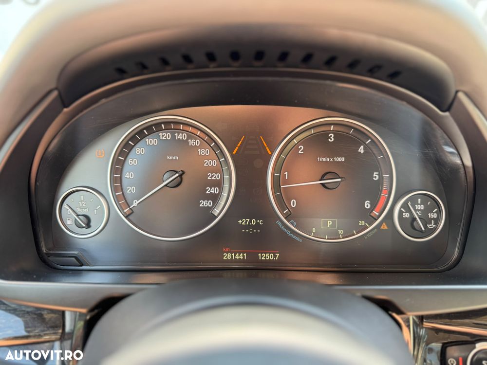 BMW X5 xDrive30d - 31