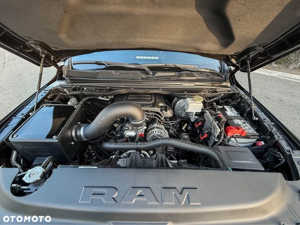 RAM 1500 5.7 Crew Cab Laramie - 11