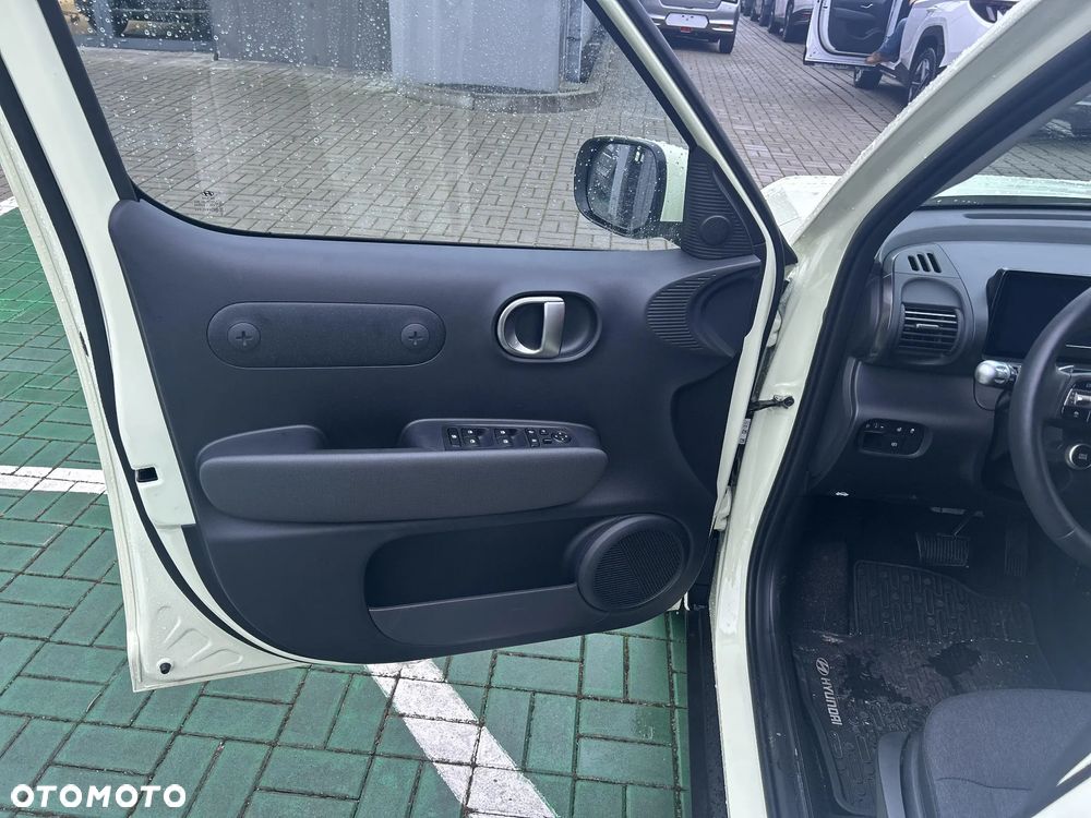 Hyundai Inster 49kWh Smart Limited - 10