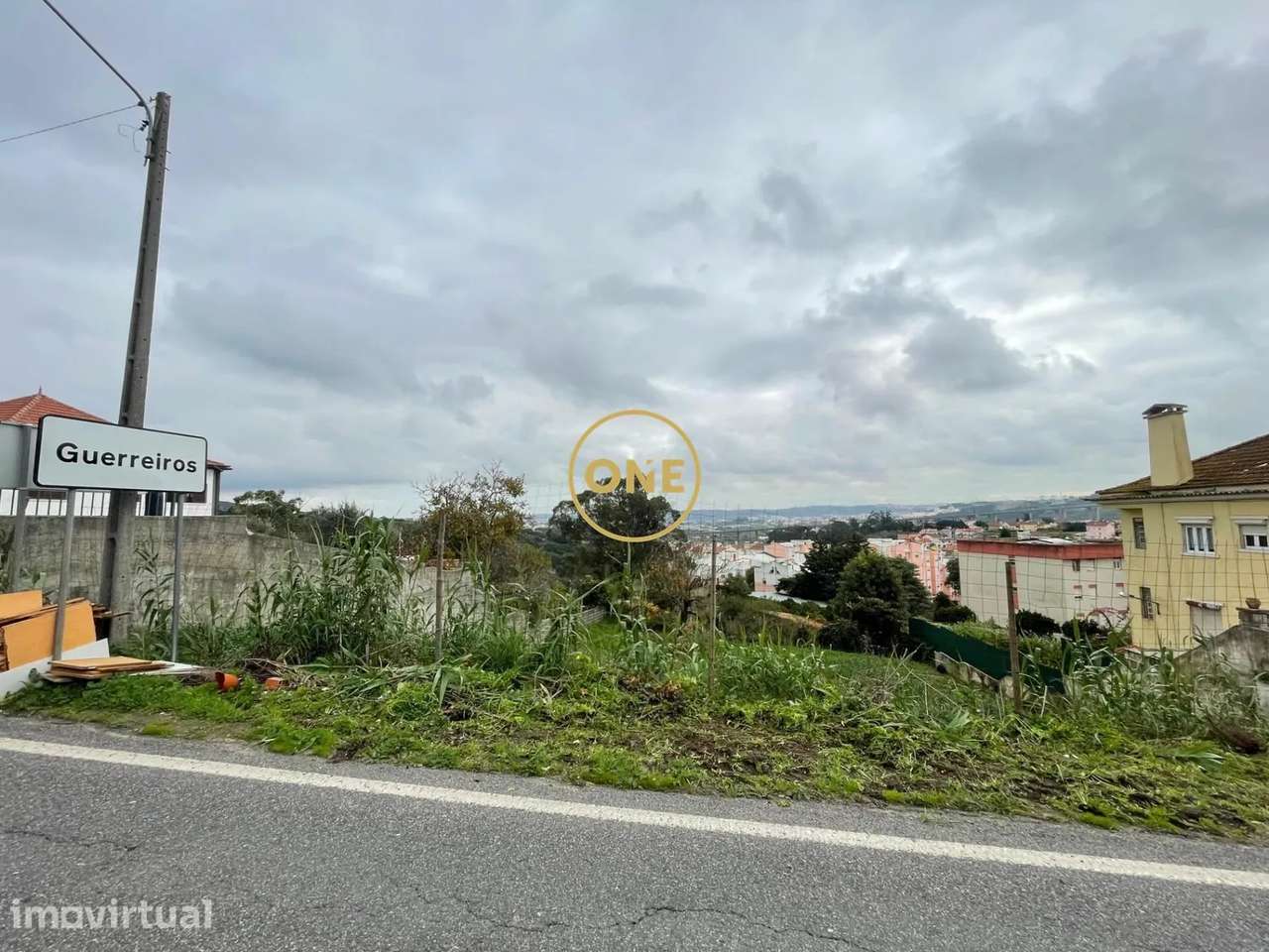 Terreno Urbano de 400m2 para Construção em Guerreiros, Loures - Grande imagem: 4/19