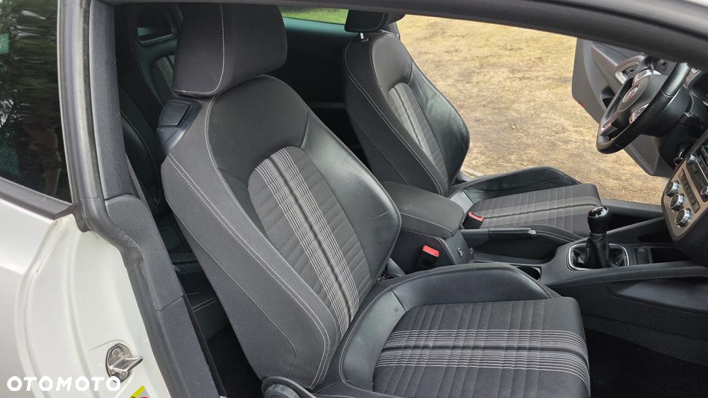 Volkswagen Scirocco 1.4 TSI BlueMotion Technology Match - 35