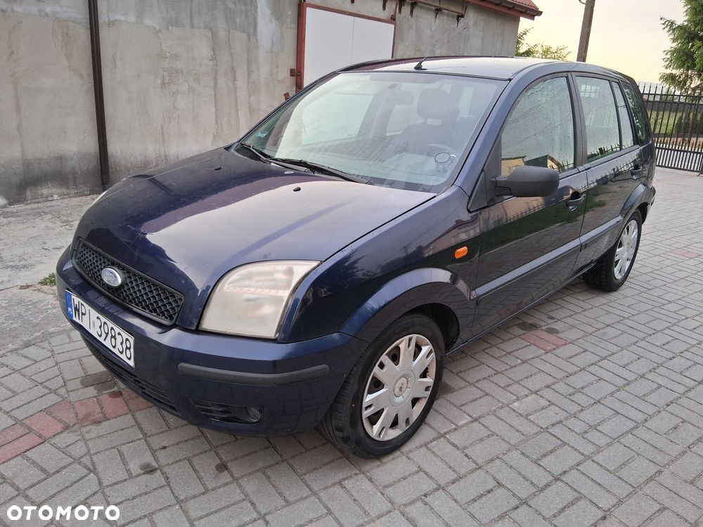 Ford Fusion - 1