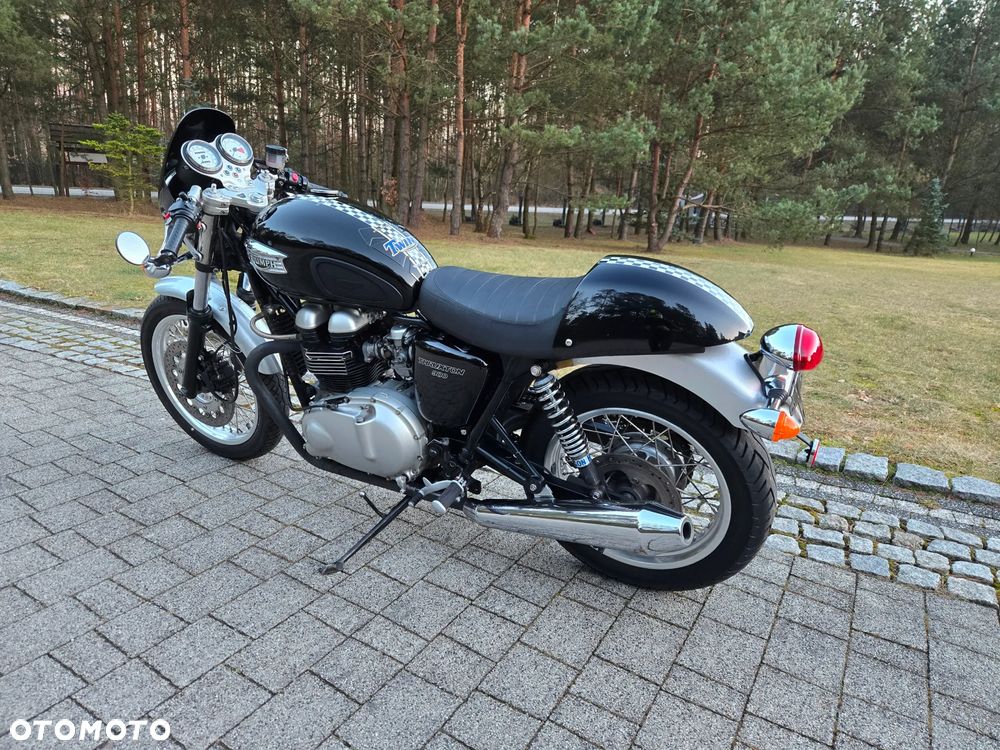 Triumph Thruxton - 8