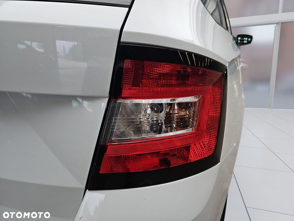 Skoda Fabia 1.0 TSI Ambition - 32
