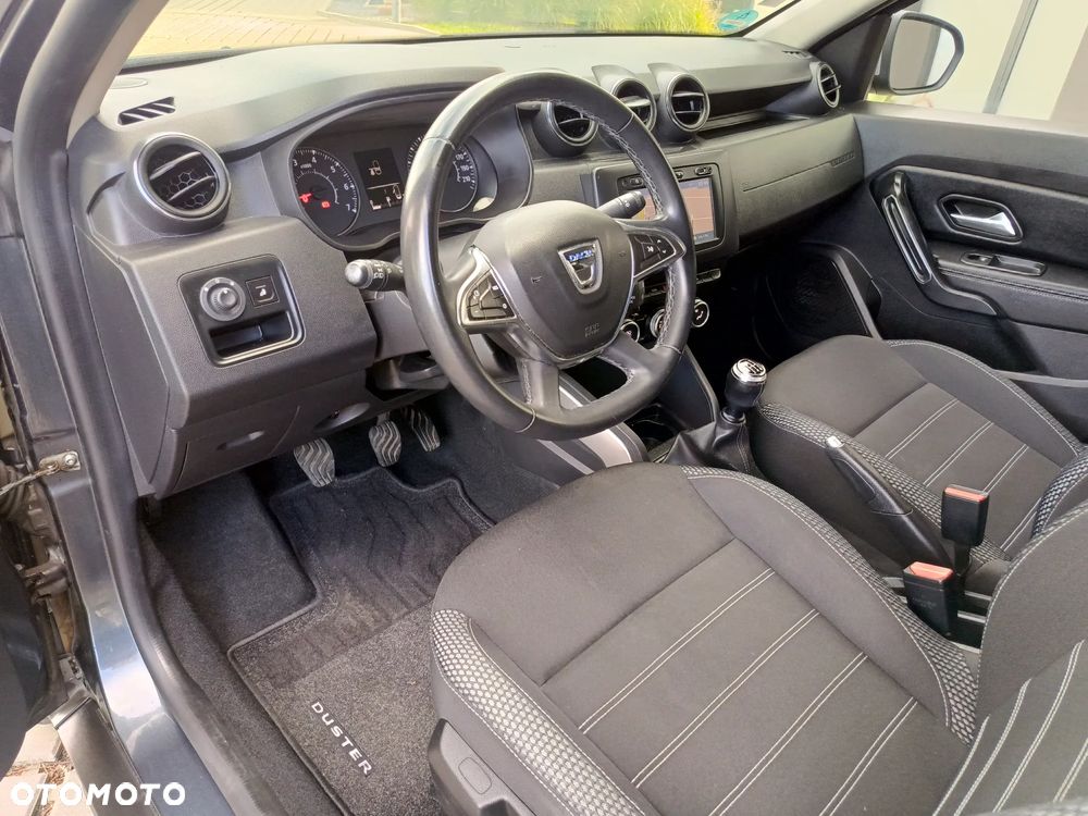 Dacia Duster 1.6 SCe Comfort - 9