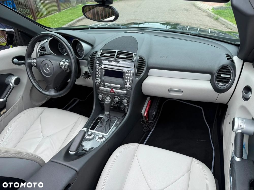 Mercedes-Benz SLK 280 7G-TRONIC Edition 10 - 23