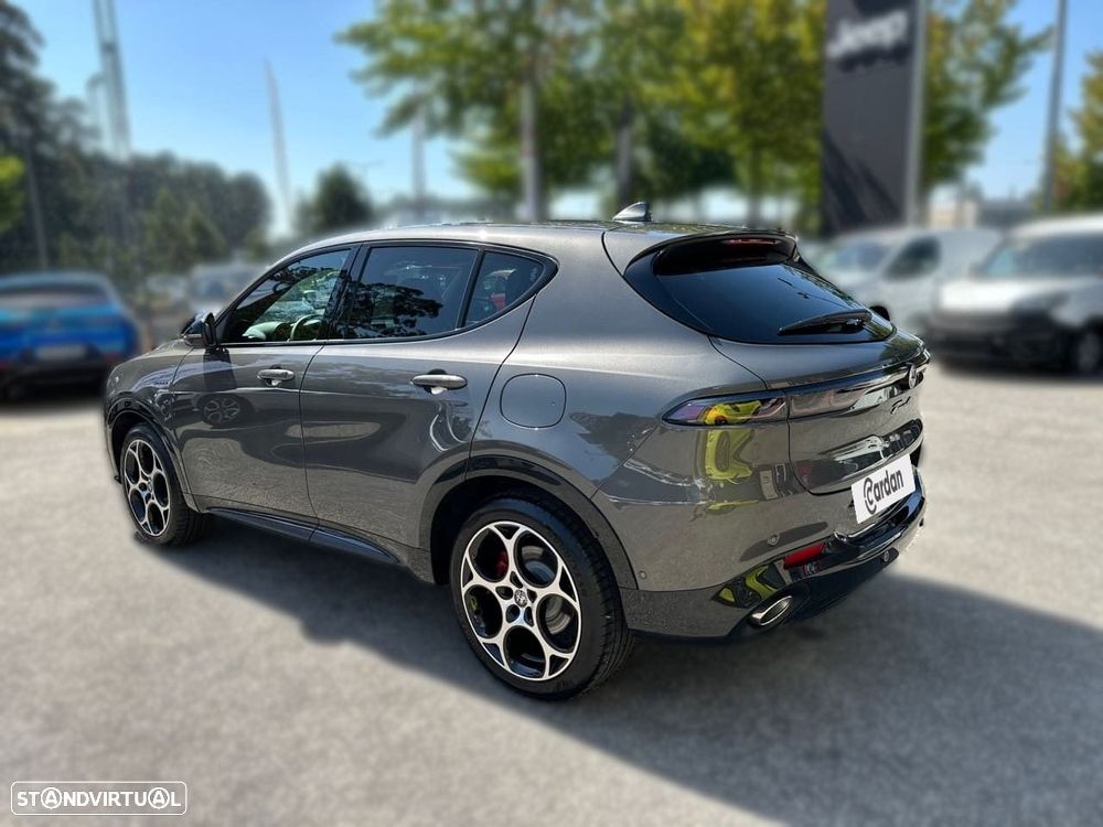 Alfa Romeo Tonale 1.3 Plug-In Hybrid Veloce e-AWD - 5
