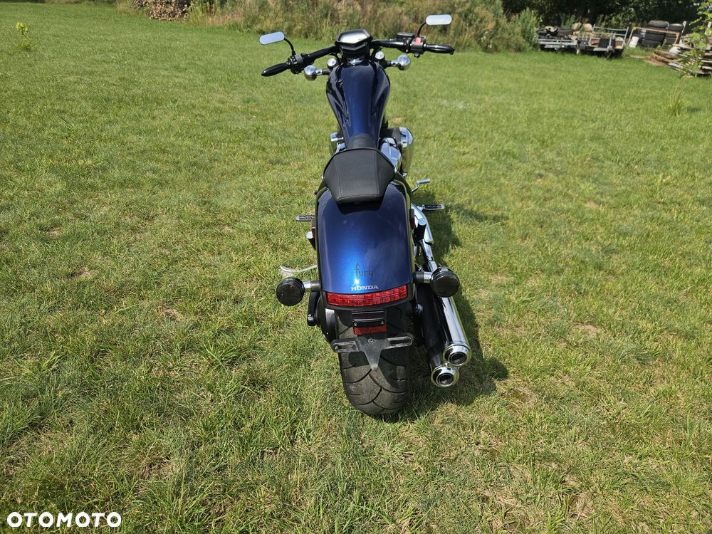 Honda VT - 9