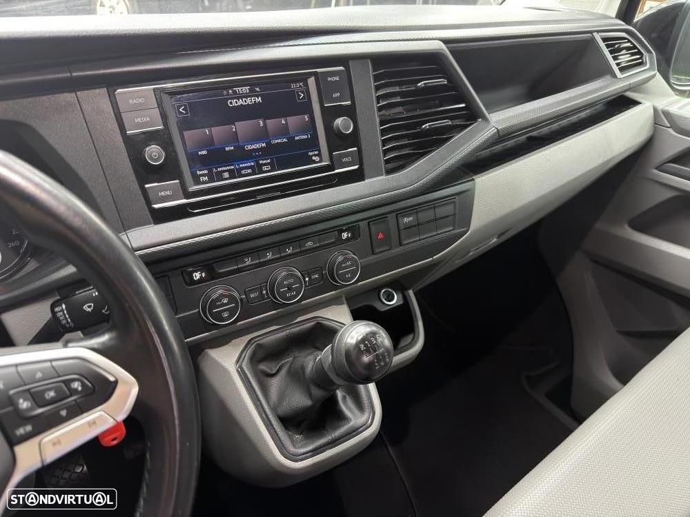 VW Caravelle 2.0 TDI L.Comfortline - 10