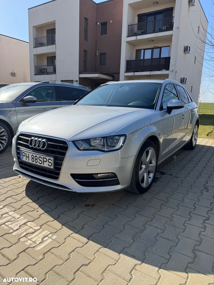 Audi A3 1.6 TDI S line Sportpaket - 1