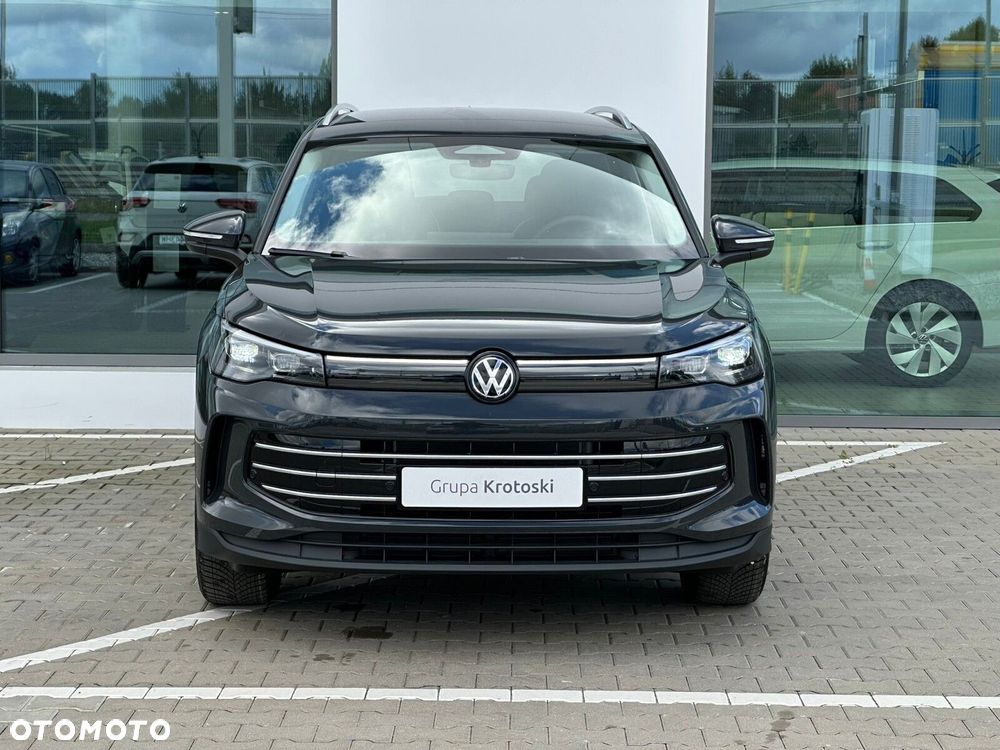 Volkswagen Tiguan 1.5 eTSI Elegance DSG - 4