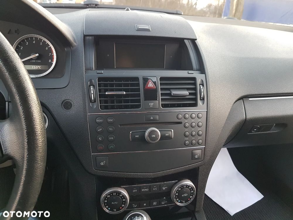 Mercedes-Benz Klasa C 200 Kompressor Avantgarde - 21