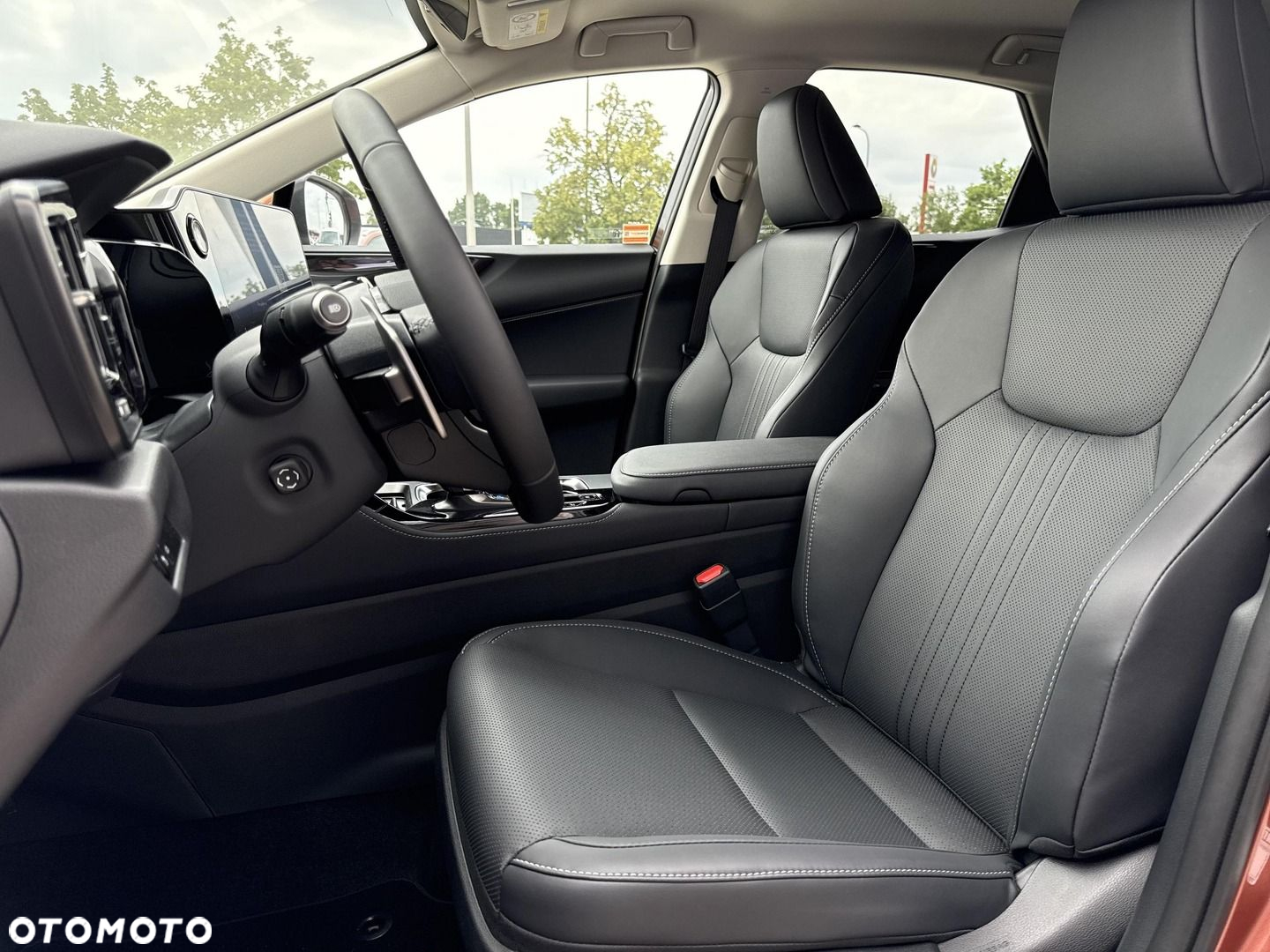 Lexus NX - 11