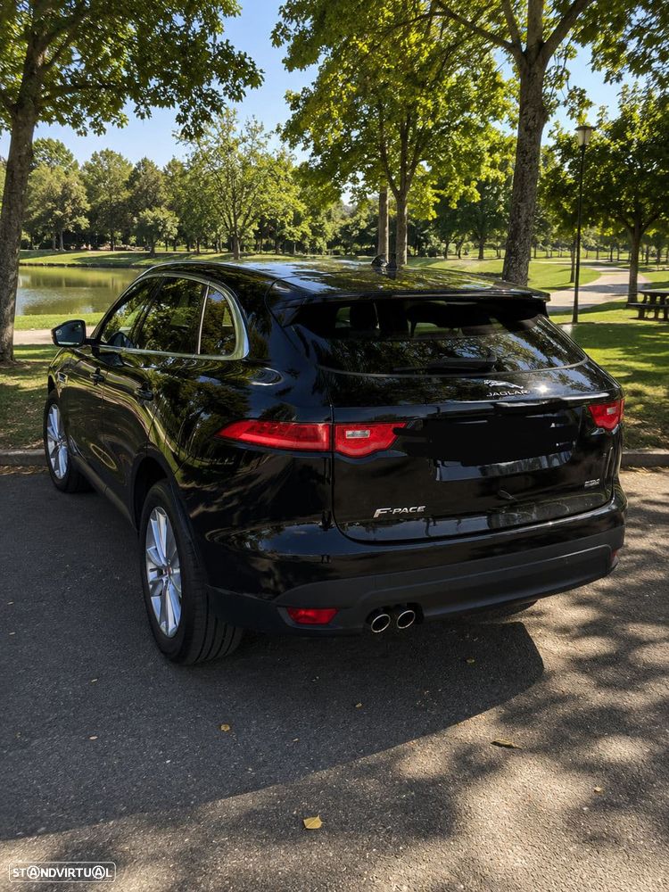 Jaguar F-Pace - 3