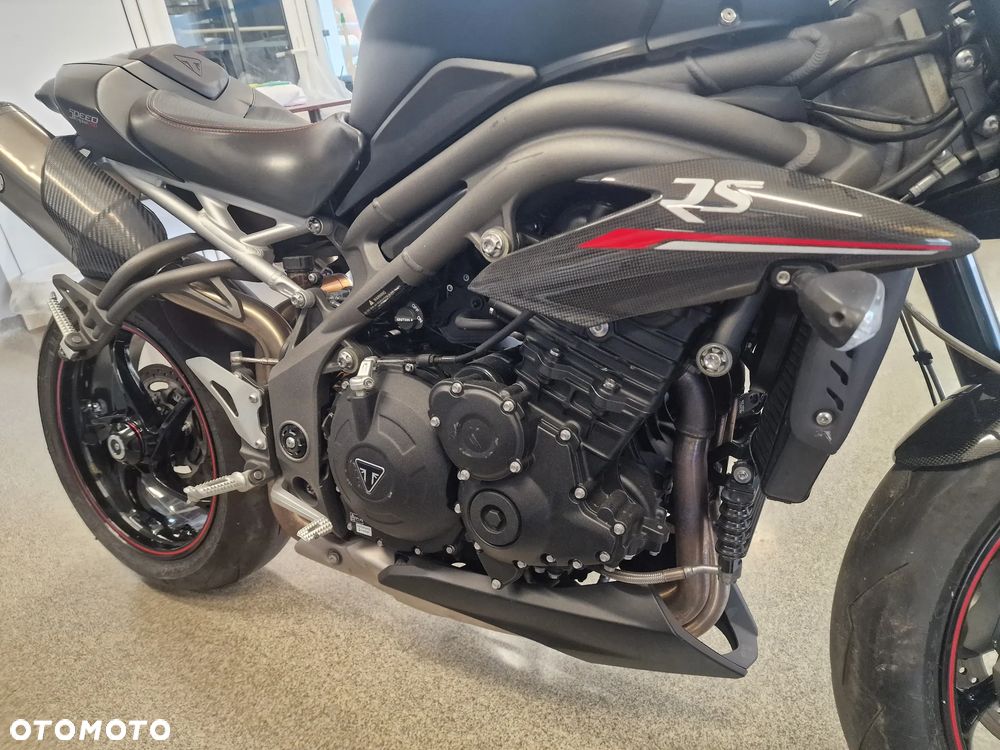 Triumph Speed Triple - 9