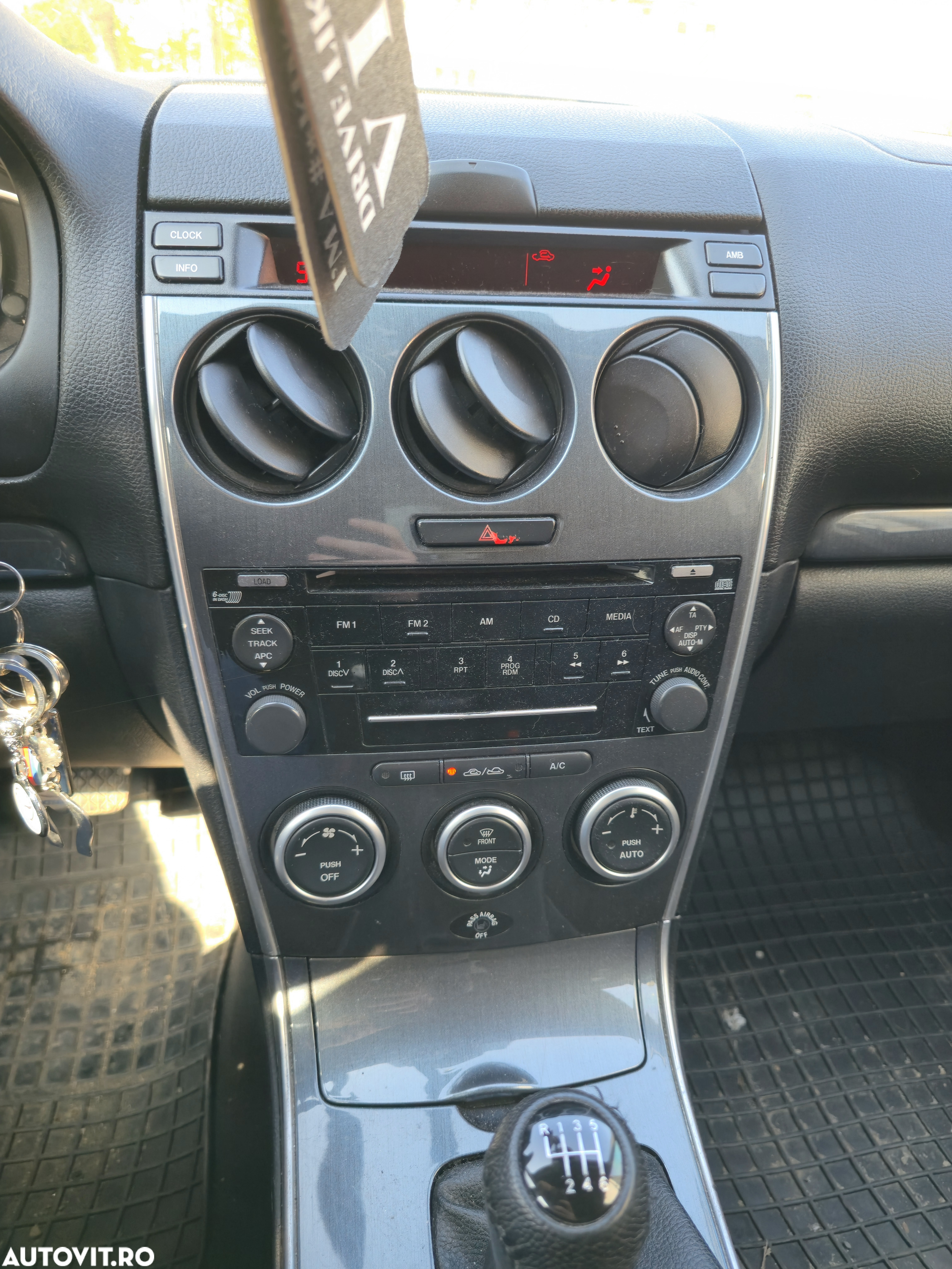 Mazda 6 - 8