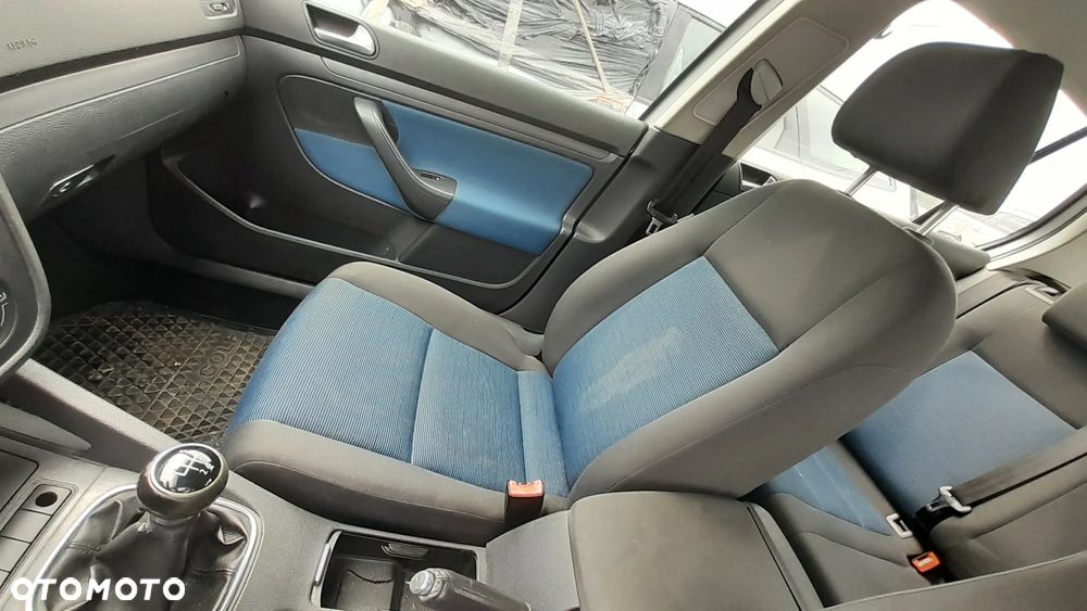 VW GOLF V FOTEL PRAWY PASAŻERA PRZEDNI PRZÓD nr. 5/5 - 1