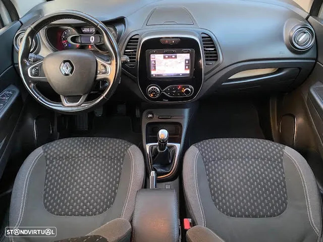 Renault Captur 1.5 dCi Exclusive - 4