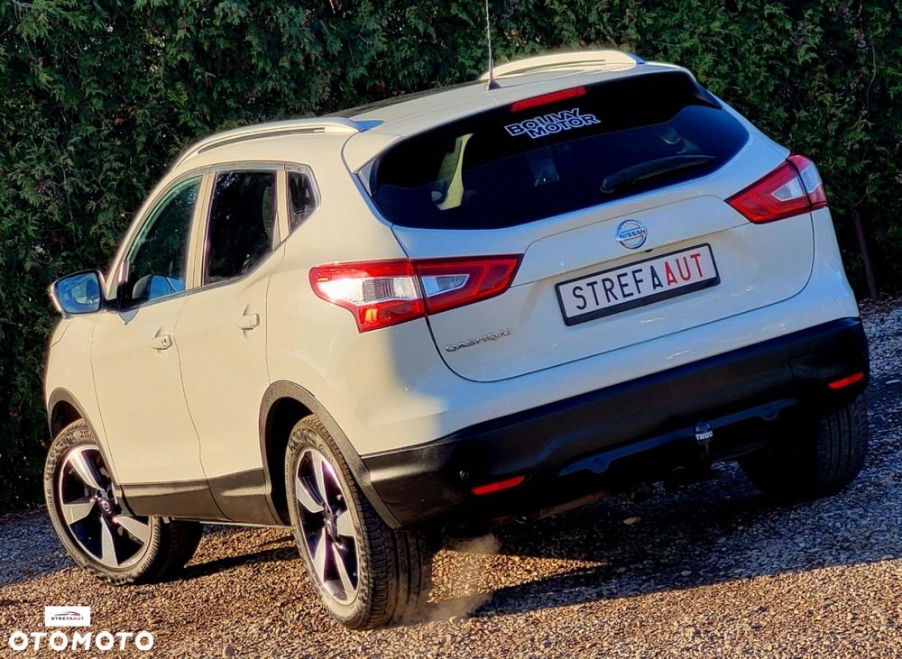 Nissan Qashqai - 2