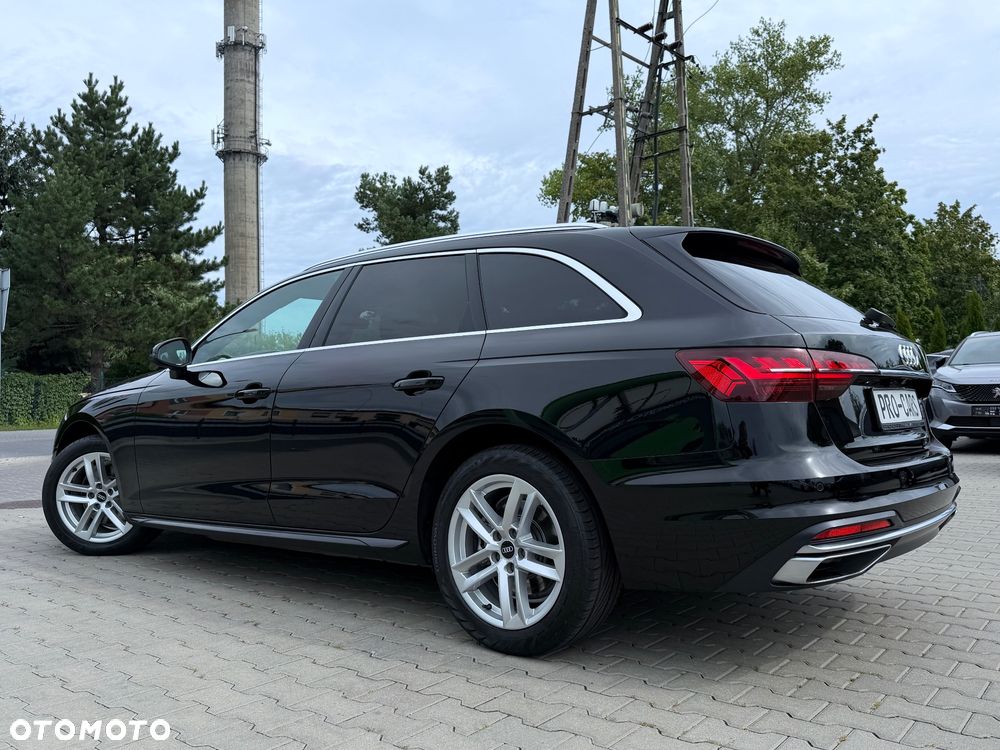 Audi A4 Avant - 9