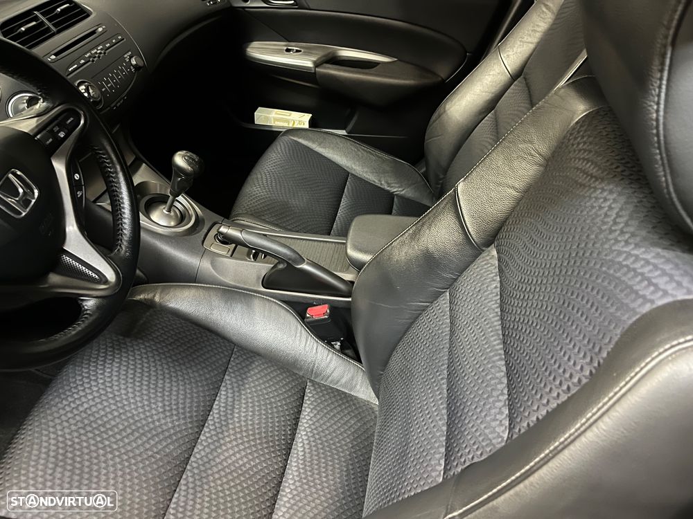 Honda Civic 1.4 i-VTEC Sport Edition - 27