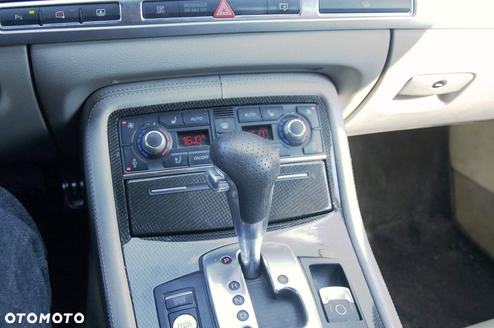 Audi A8 - 20