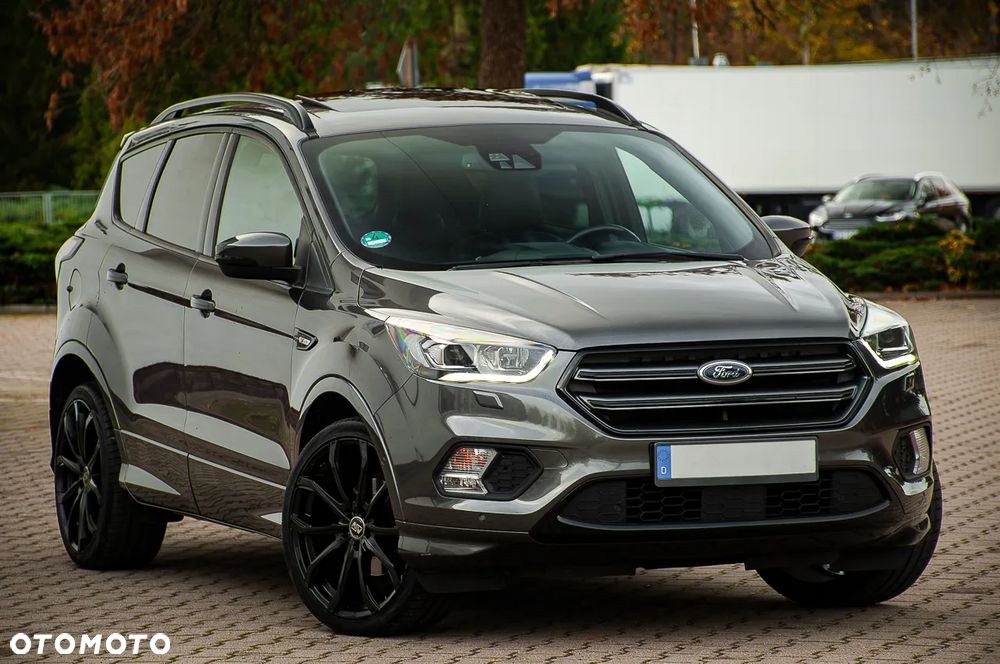 Ford Kuga - 19
