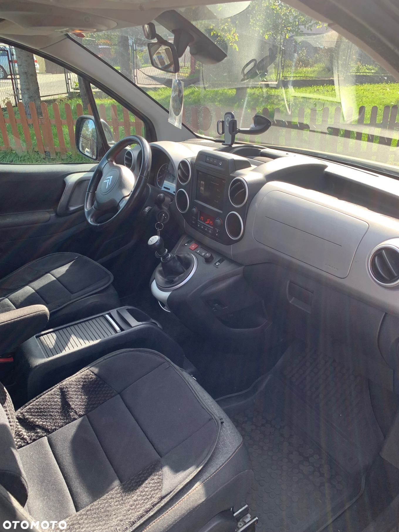Citroën Berlingo 1.6 BlueHDi XTR S&S - 12