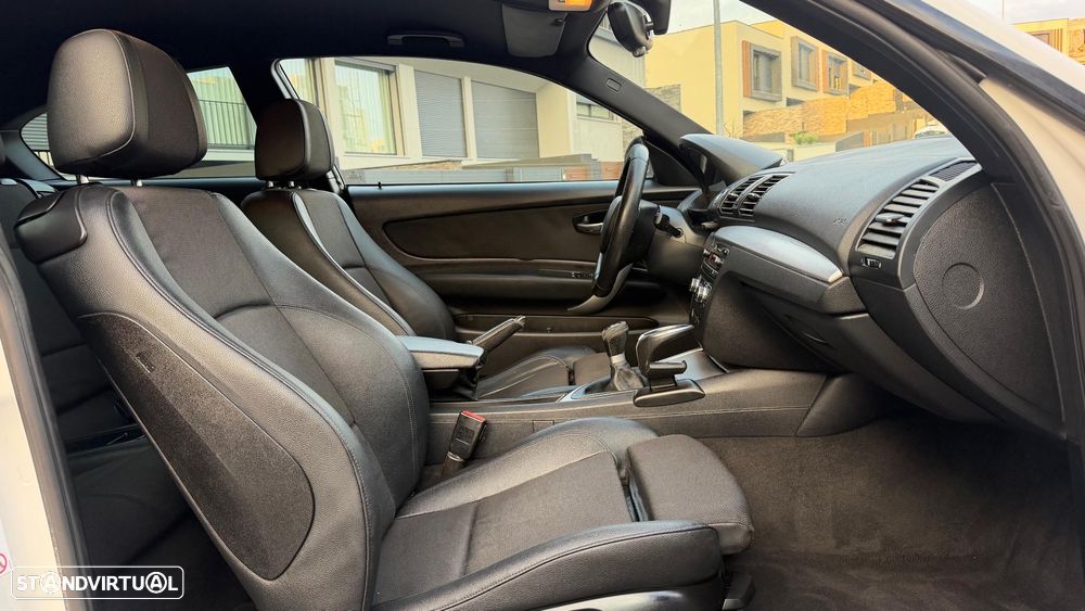 BMW 116 d DPF Edition Sport - 8