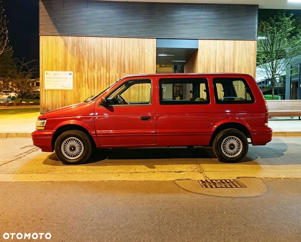 Chrysler Voyager - 8