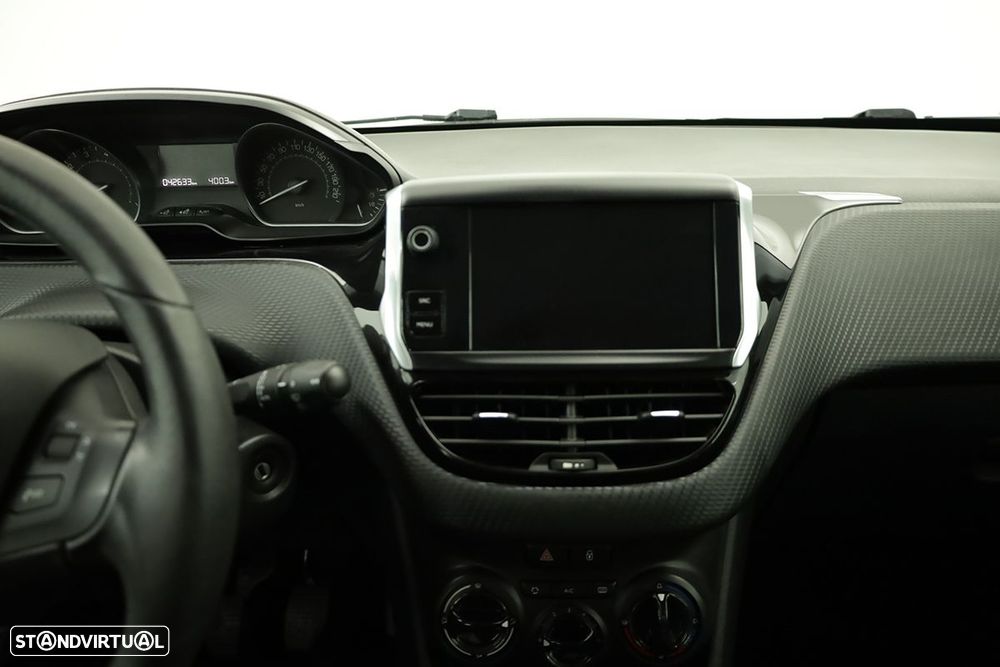 Peugeot 208 1.2 PureTech Active - 9