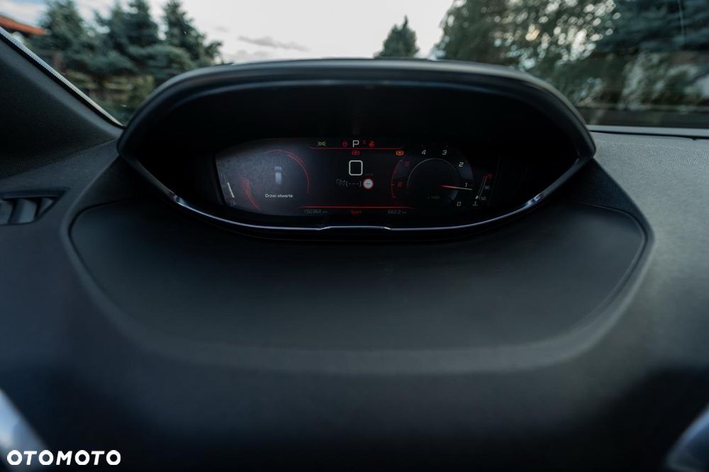 Peugeot 3008 2.0 BlueHDi GT S&S EAT8 - 37