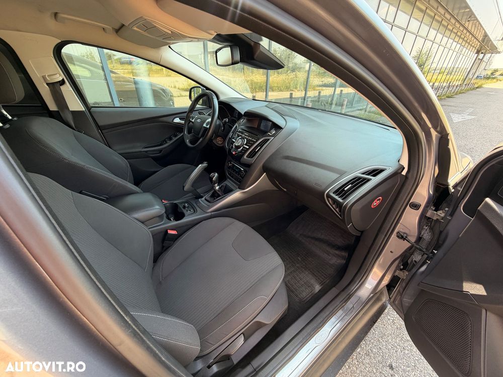 Ford Focus 1.6 EcoBoost Start-Stopp-System Titanium - 18