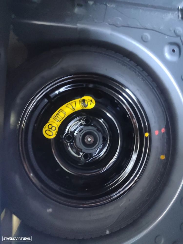 Ford KA+ 1.19 Ti-VCT Active - 36