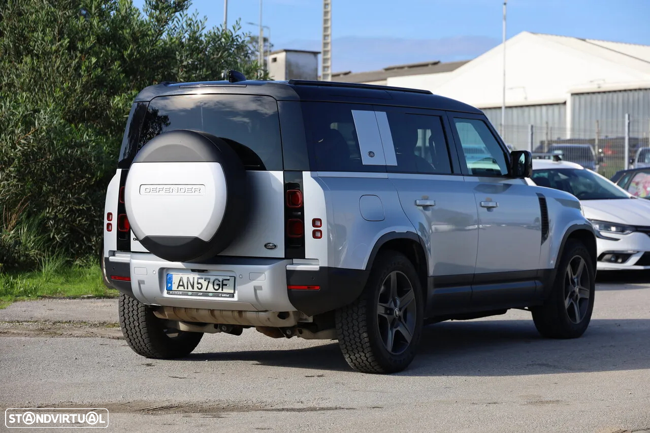 Land Rover Defender 2.0 P400e 110 AWD - 36