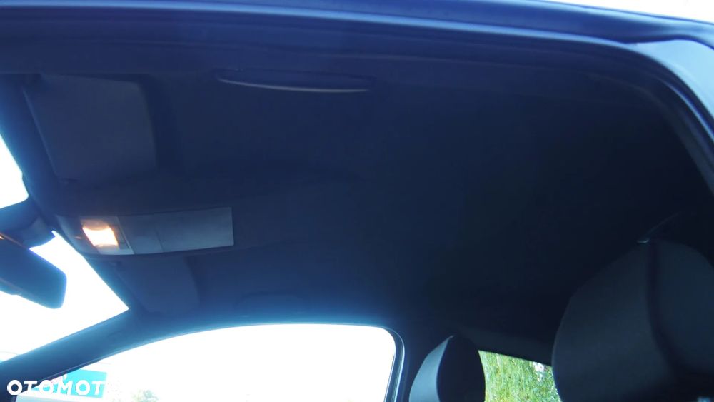 Opel Astra 1.9 CDTI Sport - 30