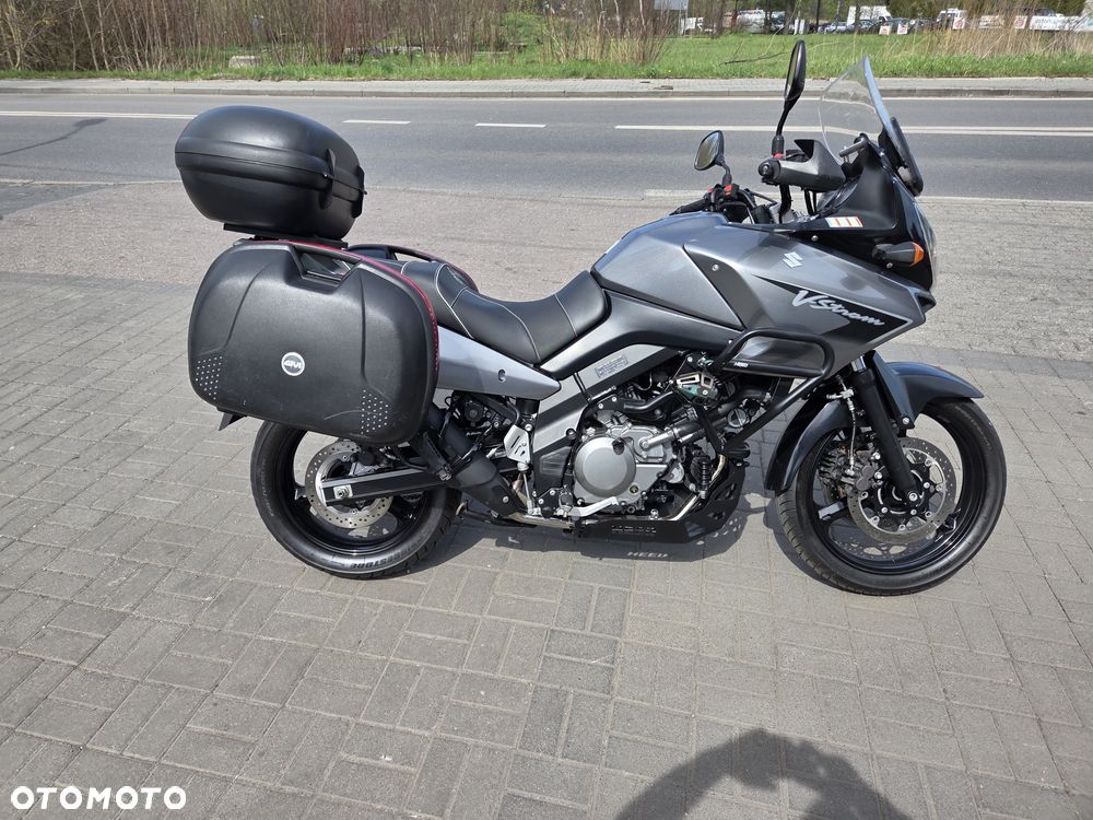 Suzuki V-STROM - 23