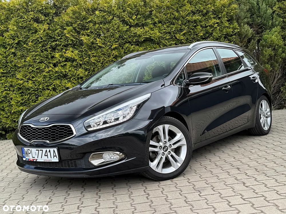 Kia Ceed 1.6 GDI Platinum Edition - 27