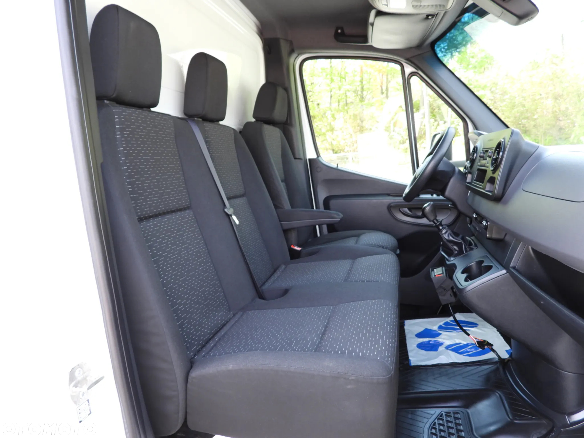 Mercedes-Benz SPRINTER 316 CHŁODNIA KONTENER 0*C WINDA 8 PALET TEMPOMAT PNEUMATYKA KLIMATYZACJA 160KM - 36