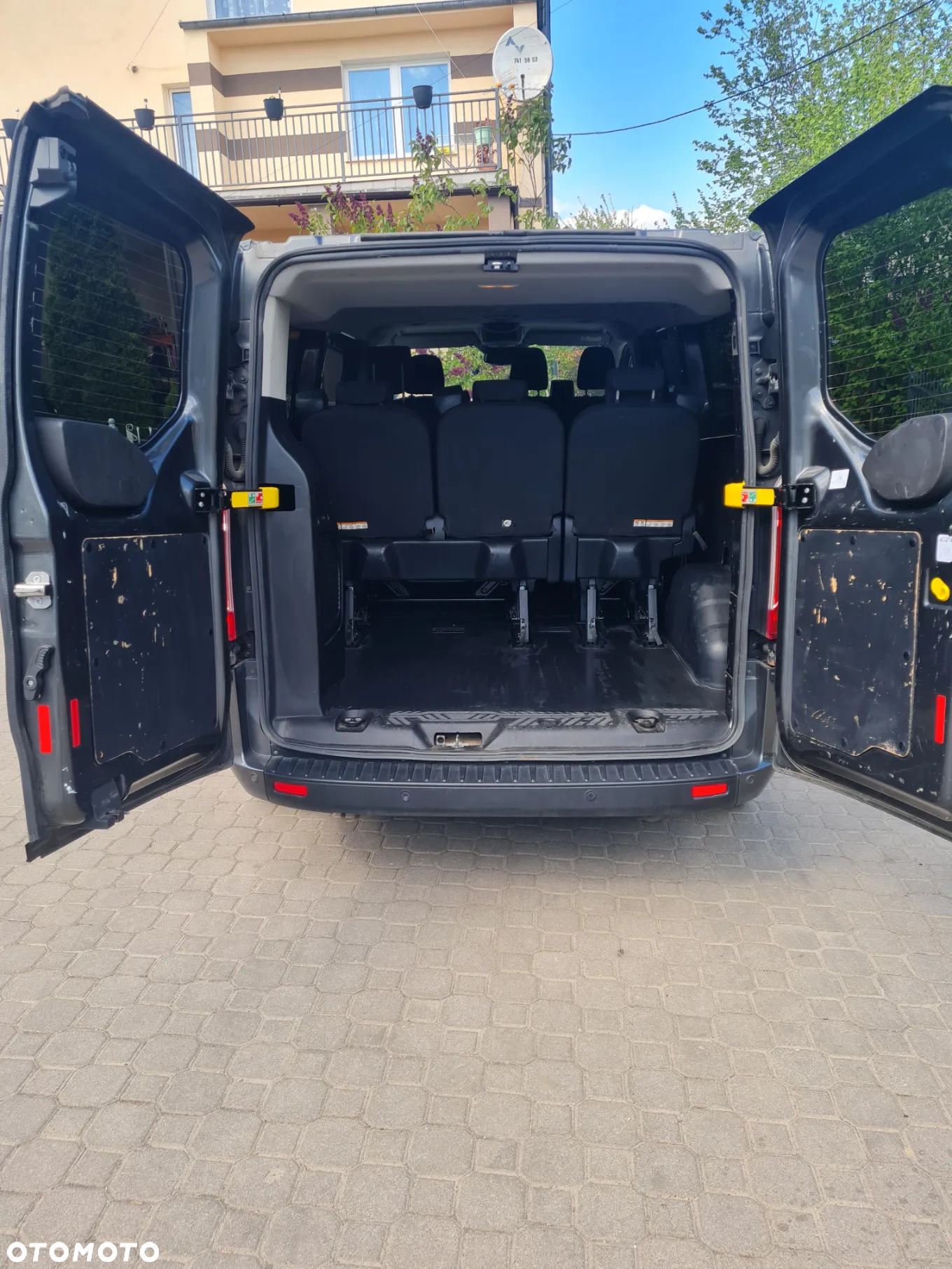 Ford Transit Custom - 13