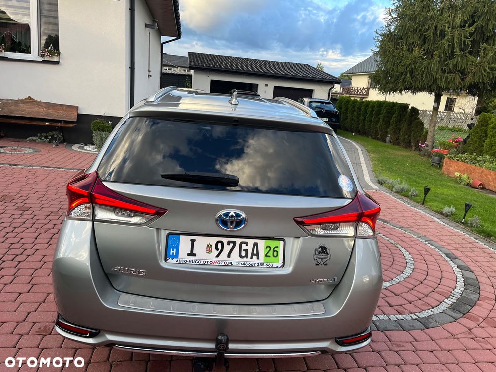 Toyota Auris 1.8 HSD Luna - 6