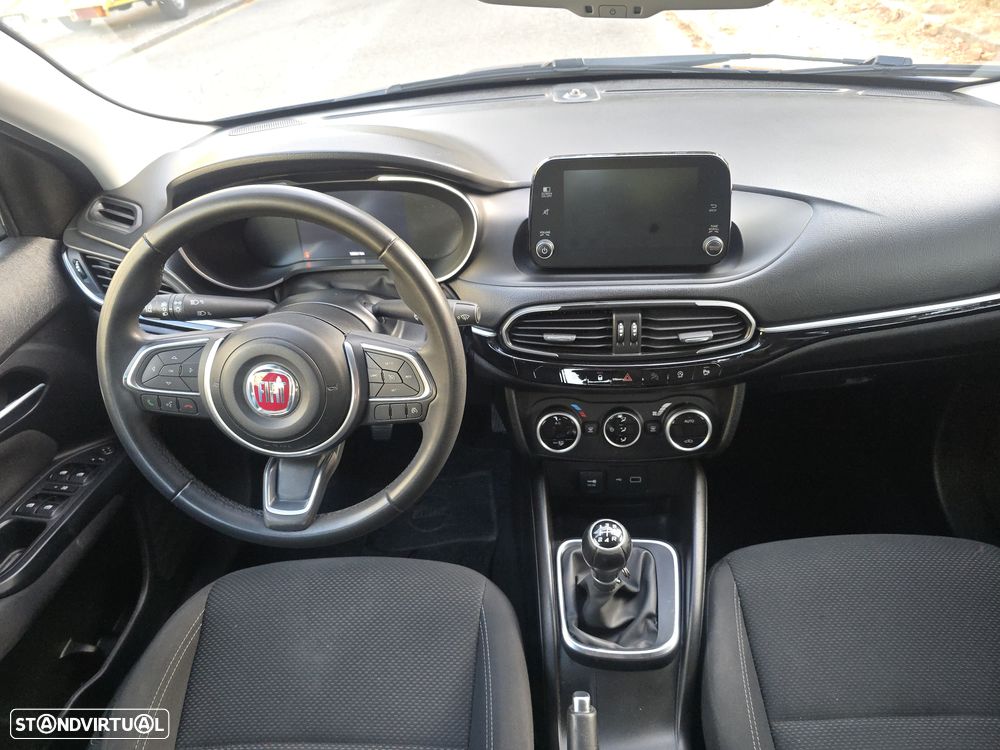 Fiat Tipo 1.3 M-Jet Lounge Tech - 13