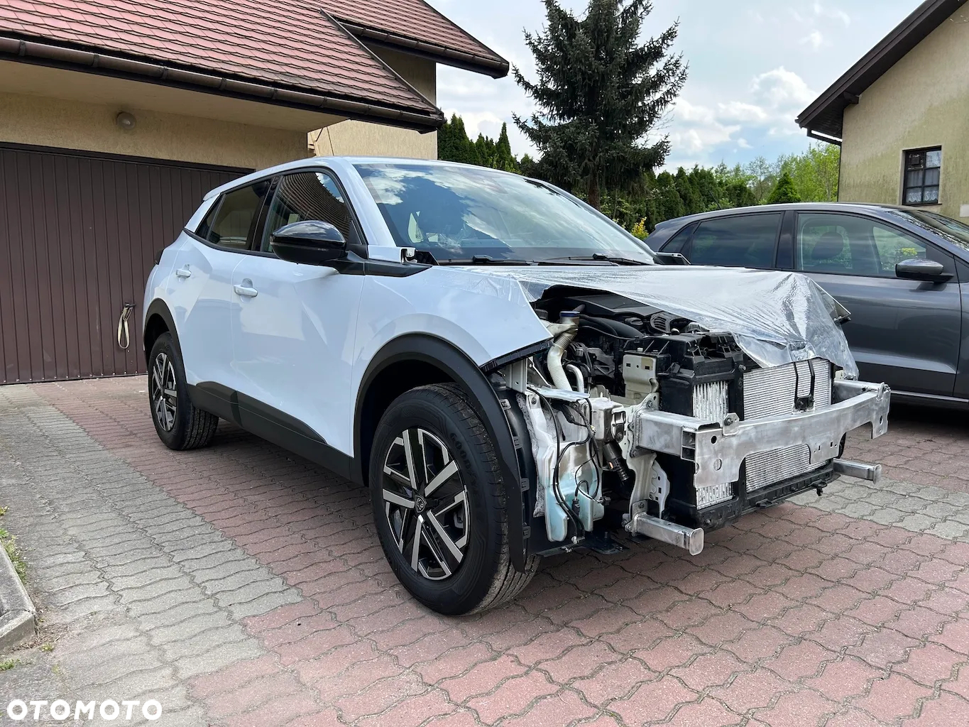 Peugeot 2008 1.2 PureTech Active S&S - 3