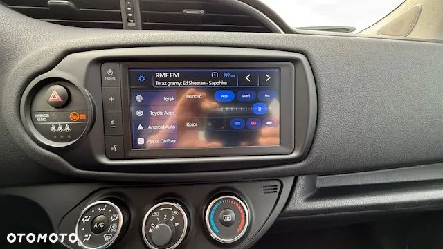 Toyota Yaris 1.5 20th Anniversary CVT - 27