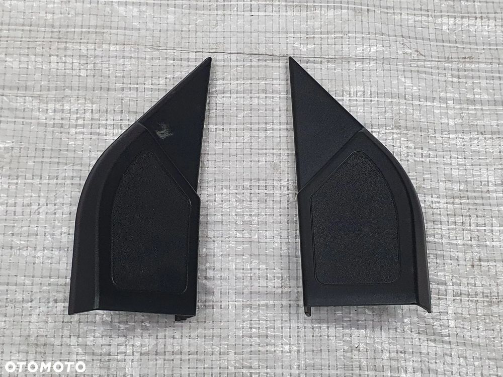 Narożnik drzwi lewych/prawych do Suzuki Vitara I