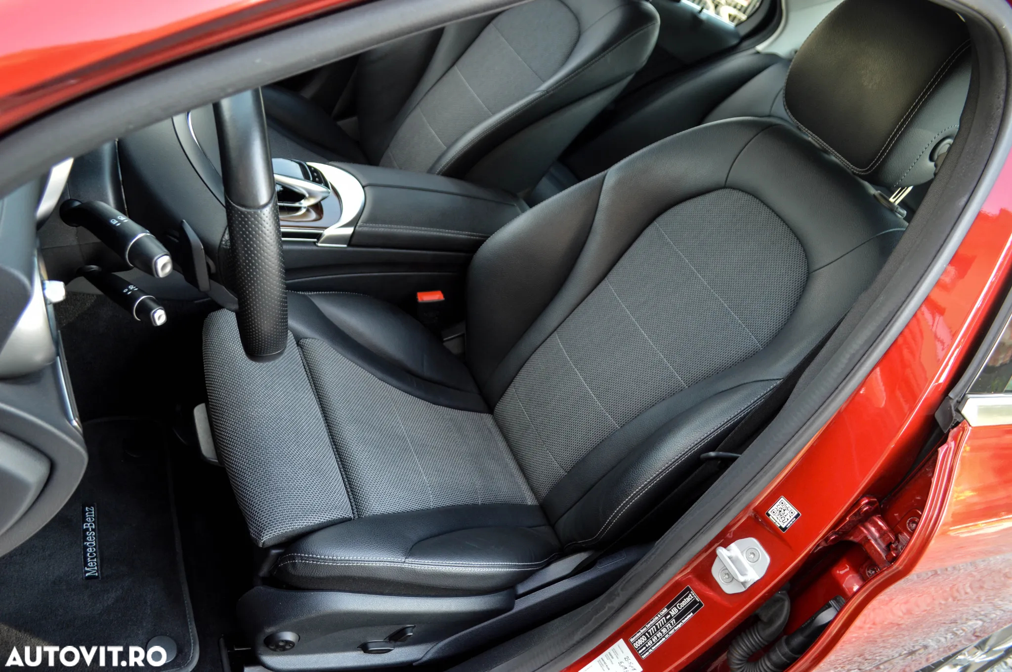Mercedes-Benz C 180 (BlueEFFICIENCY) 7G-TRONIC Avantgarde - 32