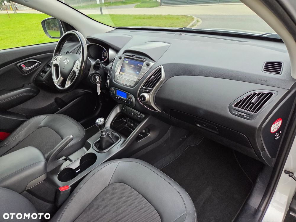 Hyundai ix35 1.7 CRDi Comfort 2WD - 16